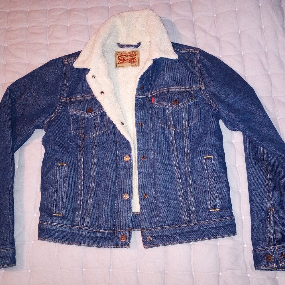 SM Levi's Denim Sherpa lined jacket